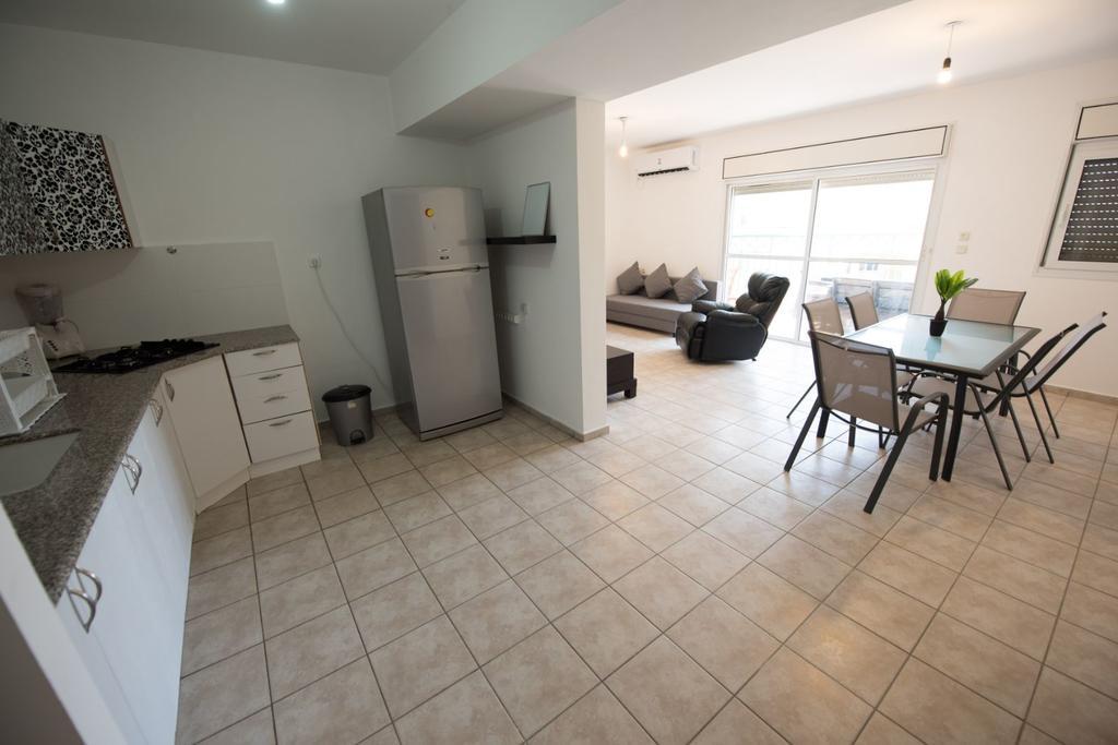 C Class Apartment Eilat Bagian luar foto